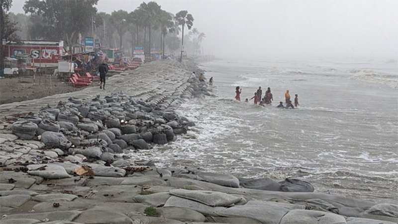 ঘূর্ণিঝড় রিমালে ৭ জনের মৃত্যু
